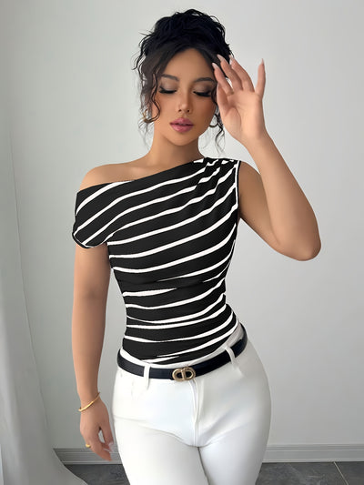 T-shirt da donna estiva casual alla moda, a righe, con scollo asimmetrico