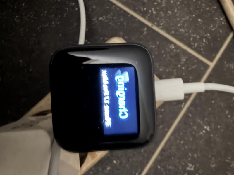 Anker Nano Caricatore iPhone da 45W con Smart Display, caricatore USB C, Ricarica Rapida, riconoscimento Intelligente, modalità Care, Design Compatto, per iPhone 17/16/15, iPad, MacBook e Apple Watch