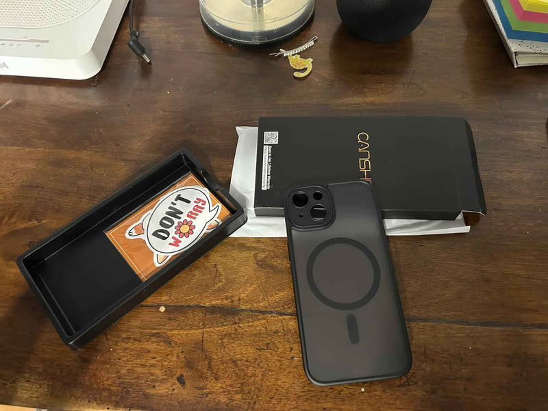CANSHN Magnetica Cover per iPhone 14(6,1 Pollici), [Protezione Completa Della Fotocamera] Custodia Protettiva Antiurto per Telefono,Trasparente