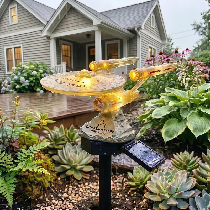Pannello solare in resina a forma di gorilla spaziale, divertente lampada decorativa da giardino per esterni, cortile e cortile.