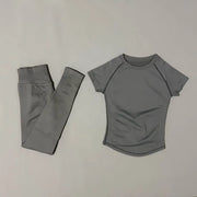 Set fitness donna 2 pezzi Histello – top attillato e leggings a costine seamless per yoga, palestra e allenamento - Campeda