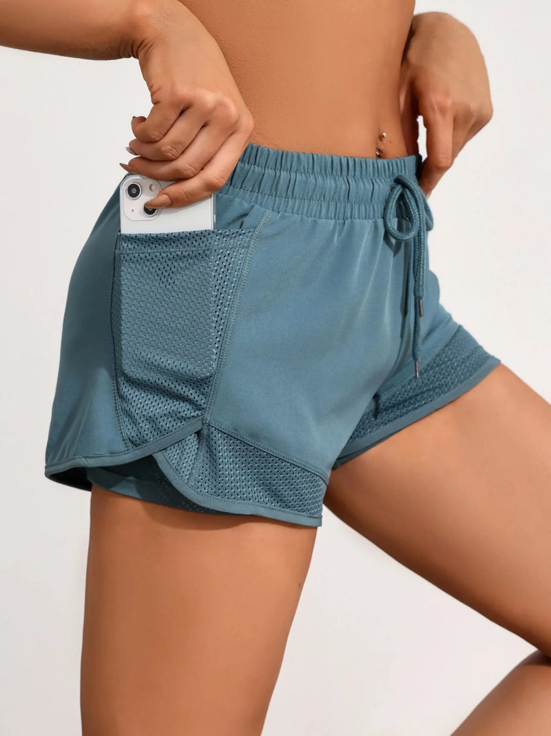 Shorts yoga donna vita alta – pantaloncini fitness traspiranti ed elasticizzati per palestra e corsa