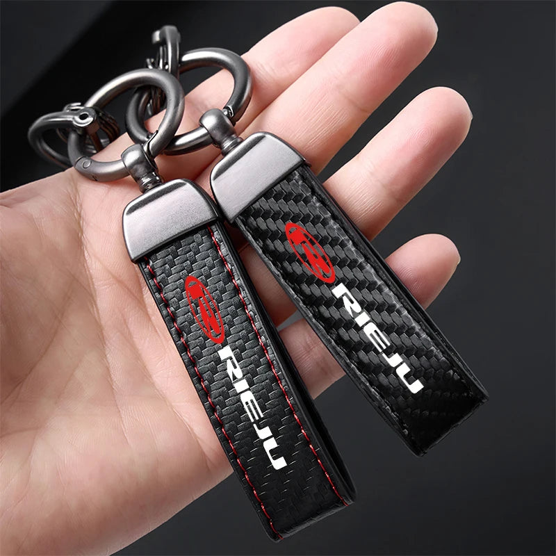 Portachiavi Moto Fibra di Carbonio Premium – Portachiavi Rieju Resistente e Leggero, Accessorio Moto Sportivo