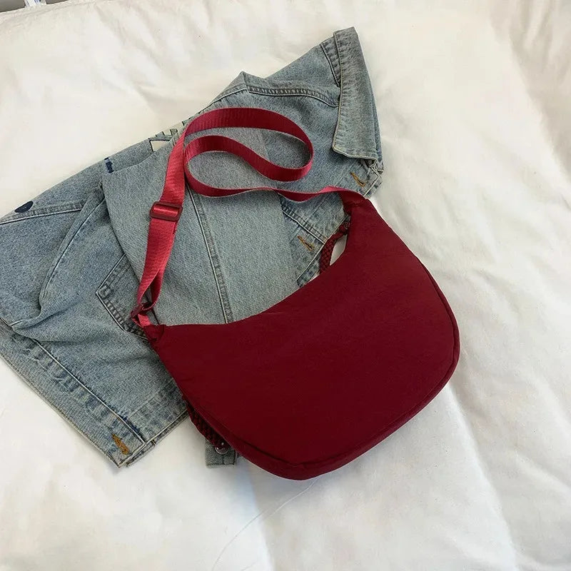 Borsa a Tracolla Unisex in Nylon – Minimalista, Multifunzionale e alla Moda - Campeda