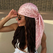 Foulard quadrato con stampa a pois da donna sciarpa in seta - immagine 19