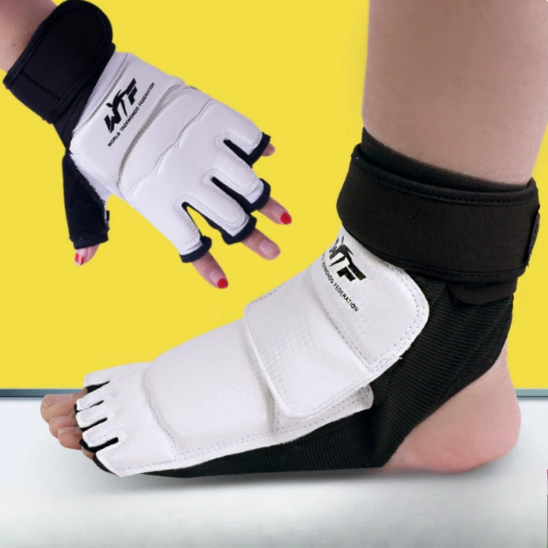 Set Guanti & Protezioni Piedi Taekwondo – Sparring Karate, MMA & Kickboxing (EVA Antiurto)