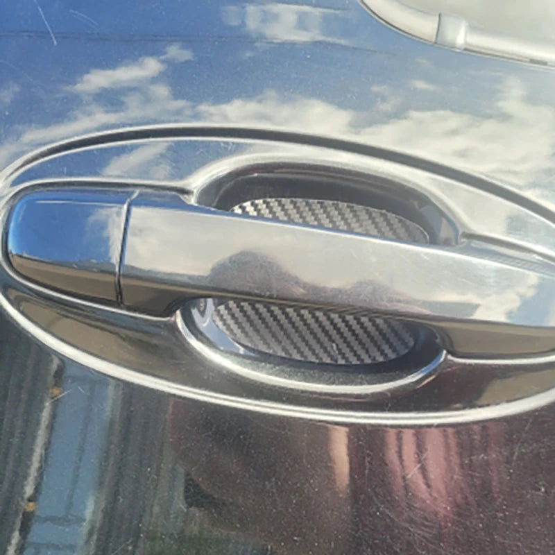 Adesivi Protezione Maniglie Auto 4 Pezzi – Pellicola Antigraffio in PVC Effetto Fibra di Carbonio, Copertura Portiera Universale - Campeda