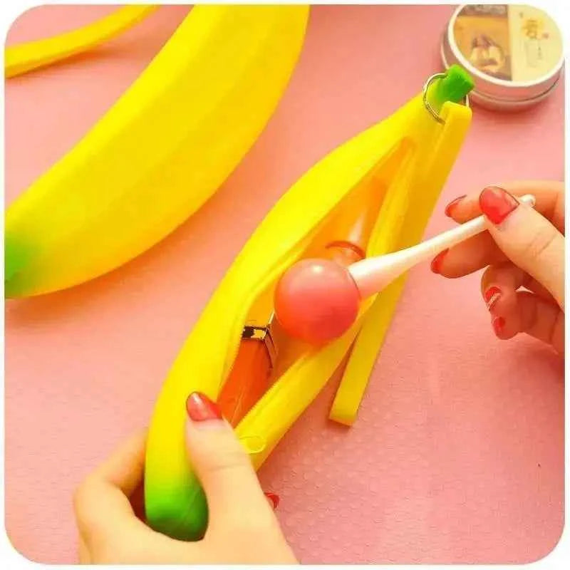 Astuccio per matite in silicone con banana gialla, borsa per riporre articoli di cancelleria, portamonete, portachiavi, regalo promozionale