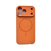 Custodia silicone arancione per iPhone 17 Pro Max con ricarica wireless magnetica
