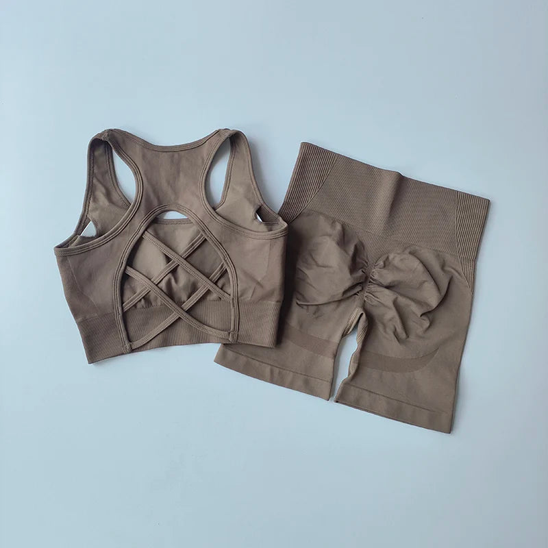 Completo fitness donna seamless – set yoga 2 pezzi con reggiseno sportivo e shorts vita alta, traspirante e modellante - Campeda