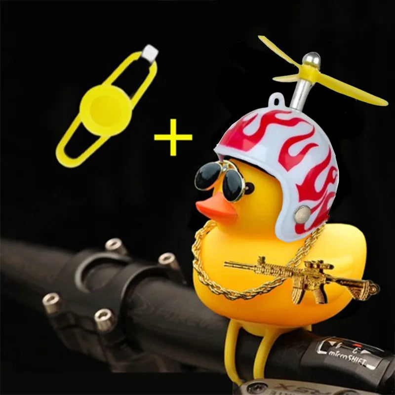 Ciondolo a forma di anatra con casco, piccola anatra gialla per bici da strada, accessori per ciclismo senza luci