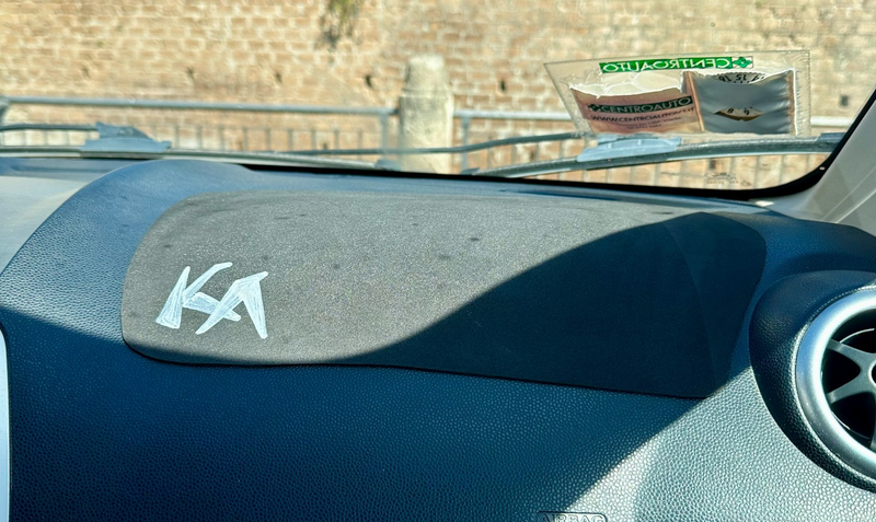 Cover Copri Cruscotto Ford Ka dal 2008-2016 Tappetino Airbag Personalizzabile